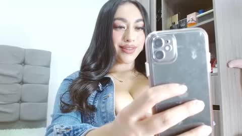 Rosee Channel online show from 01/30/25, 08:53