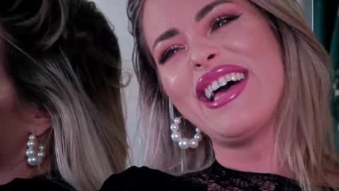 Snapshot of roseevansx chatting on 04/23/26, 07:05 Sonia online show from 04/23/26, 07:05