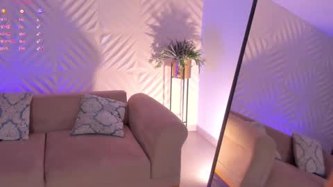 Rose  online show from 03/09/25, 12:10