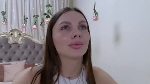 Rose Hubbard online show from 02/20/25, 10:04