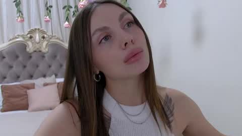 Rose Hubbard online show from 02/26/25, 10:04