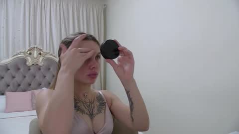 Rose Hubbard online show from 10/07/25, 05:26