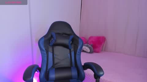 Rose online show from 09/26/25, 09:30