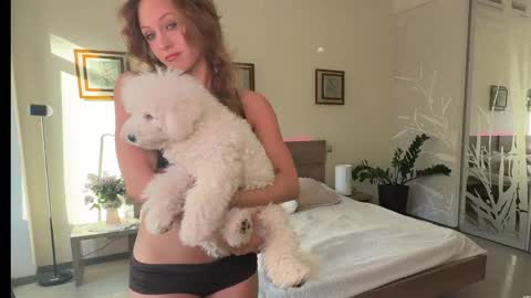 Roselyn  online show from 05/22/26, 03:39