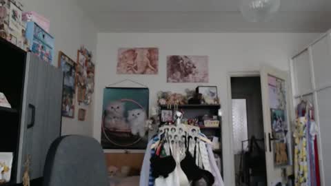 Rose online show from 11/14/25, 01:21