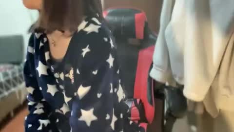 rosemae07 online show from 05/01/26, 05:28