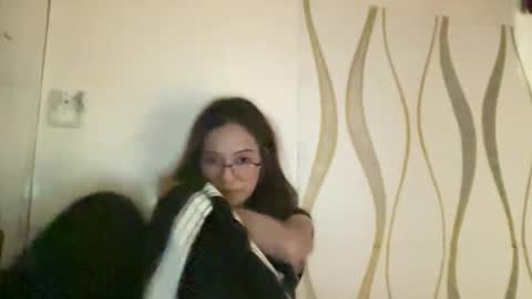rosemae07 online show from 05/19/26, 06:58