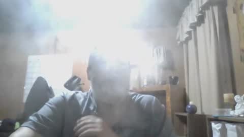 Snapshot of rosepanda chatting on 12/13/24, 03:05 Lost4gain online show from 12/13/24, 03:05