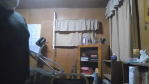 Snapshot of rosepanda chatting on 12/25/24, 11:11 Lost4gain online show from 12/25/24, 11:11