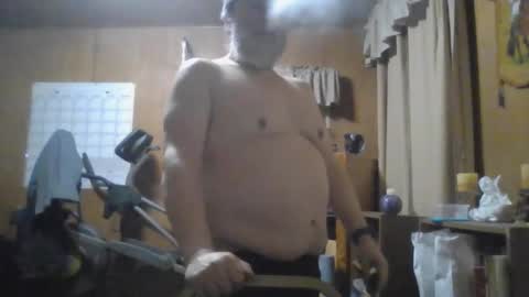 Snapshot of rosepanda chatting on 02/26/25, 01:32 Lost4gain online show from 02/26/25, 01:32