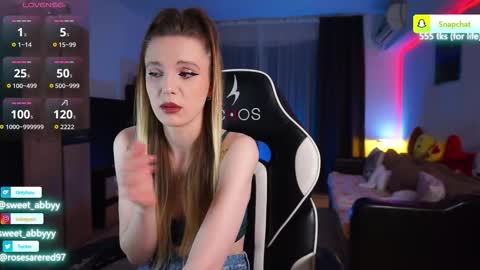 Snapshot of rosesarered97 chatting on 02/23/26, 08:28 Abbygail online show from 02/23/26, 08:28