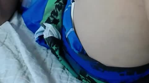 Snapshot of rosesvalentina chatting on 09/11/25, 08:03 Ocean online show from 09/11/25, 08:03