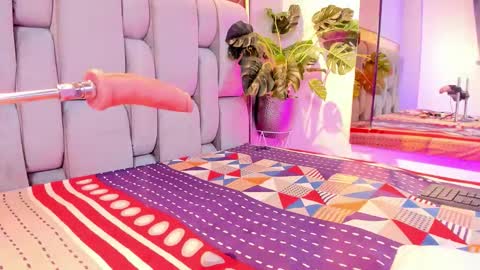 Rose online show from 03/10/26, 05:34