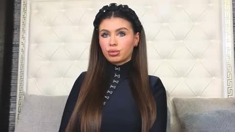 Gabriela online show from 12/16/25, 07:57