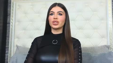 Gabriela online show from 01/16/26, 08:07