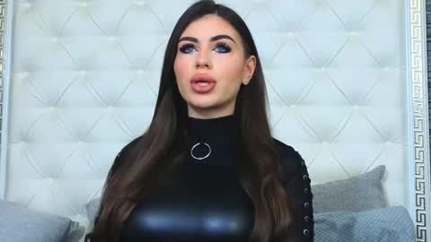 Gabriela online show from 04/18/26, 04:16