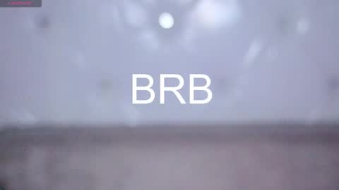 Snapshot of rosewaulhgberg chatting on 03/25/26, 02:01 Rosse online show from 03/25/26, 02:01