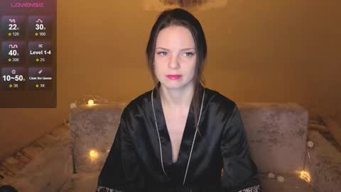 Snapshot of rosewaulhgberg chatting on 03/29/26, 01:27 Rosse online show from 03/29/26, 01:27