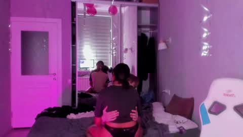 Roshelle online show from 01/22/25, 05:28