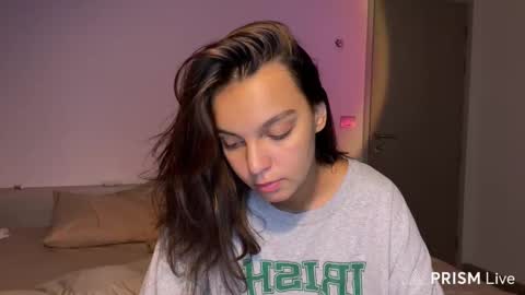 Roshelle online show from 12/20/25, 05:53