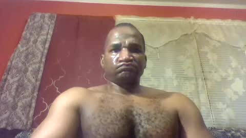 Snapshot of roshun69 chatting on 10/11/25, 08:24 Roshun Haynes online show from 10/11/25, 08:24