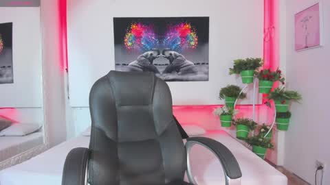 rosi_cooper online show from 02/01/25, 10:59