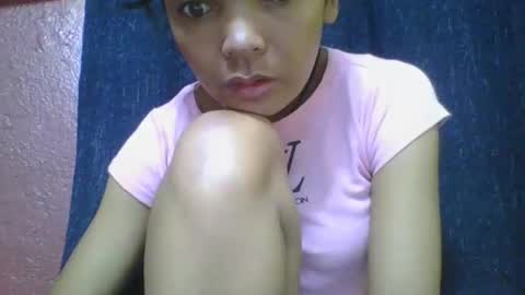 rosia685234 online show from 02/21/25, 07:45