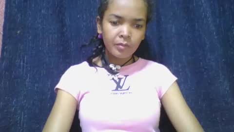 rosia685234 online show from 02/22/25, 12:08