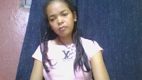 rosia685234 online show from 02/24/25, 03:55