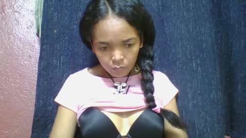 rosia685234 online show from 02/25/25, 06:31