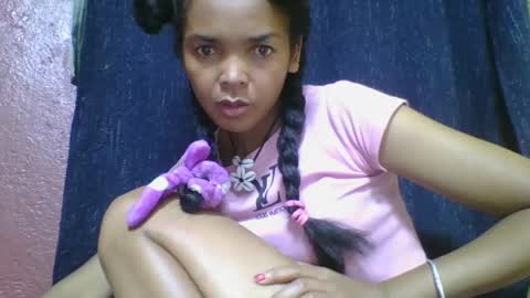 rosia685234 online show from 02/25/25, 09:35