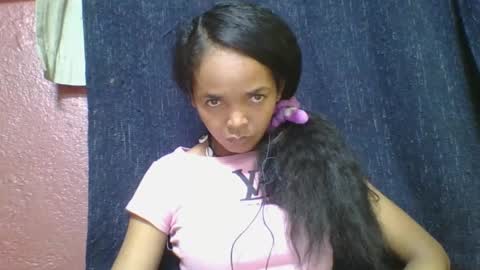 rosia685234 online show from 02/26/25, 11:52