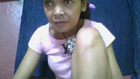 rosia685234 online show from 02/27/25, 09:04