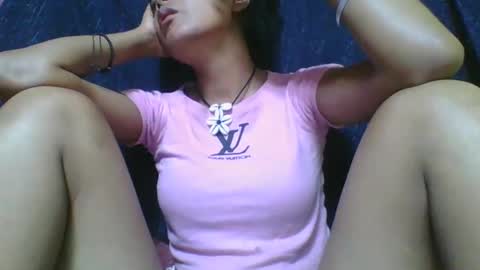 rosia685234 online show from 02/28/25, 08:31