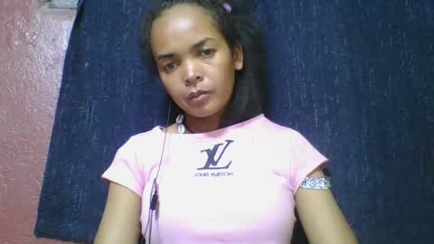 rosia685234 online show from 03/01/25, 08:53