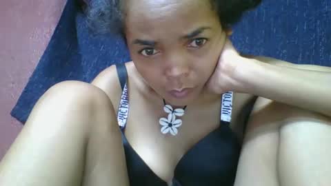 rosia685234 online show from 03/03/25, 01:53