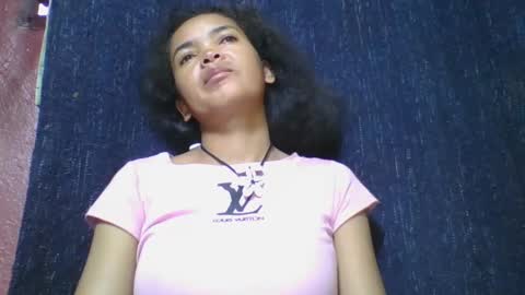 rosia685234 online show from 03/04/25, 04:06