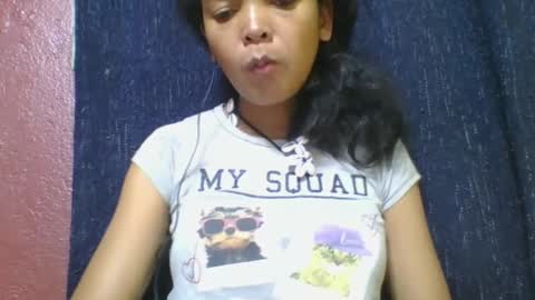 rosia685234 online show from 03/06/25, 08:19