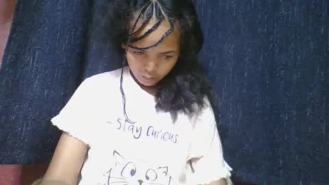 rosia685234 online show from 11/29/25, 07:39