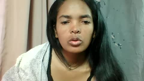 Snapshot of rosia685234 chatting on 07/02/26, 03:23 rosia685234 online show from 07/02/26, 03:23