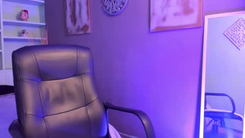 rosie_jhons online show from 01/31/25, 04:14