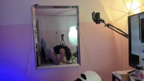 rosie_jhons online show from 02/01/25, 07:47