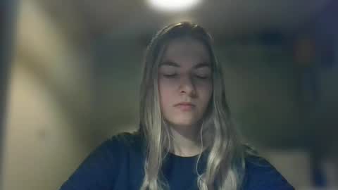 Rosie online show from 12/12/24, 08:03