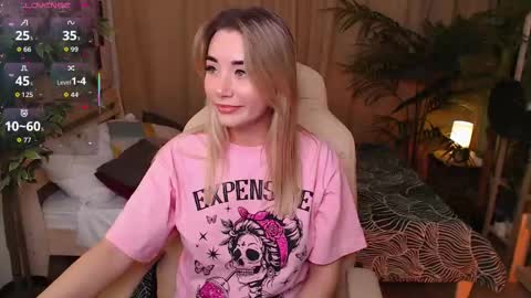 Rosie online show from 11/25/25, 01:05