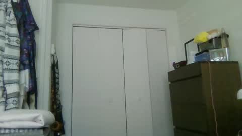 Snapshot of rosie_woods chatting on 04/23/26, 09:28 rosie_woods online show from 04/23/26, 09:28