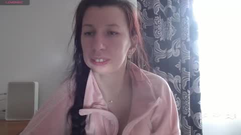 RosieHayes online show from 11/25/25, 09:20