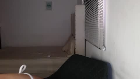 Snapshot of rosiehw chatting on 04/15/26, 05:42 rosiehw online show from 04/15/26, 05:42