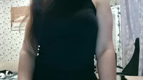 Snapshot of rosierosa chatting on 09/16/25, 04:13 Rosie is waiting for YOU online show from 09/16/25, 04:13