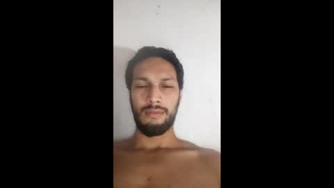 Snapshot of roskof69 chatting on 01/03/25, 11:35 Ribuu online show from 01/03/25, 11:35