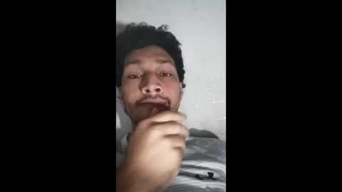 Snapshot of roskof69 chatting on 01/27/25, 06:41 Ribuu online show from 01/27/25, 06:41